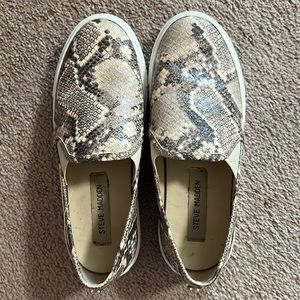 Steve Madden Snake Skin Shoes